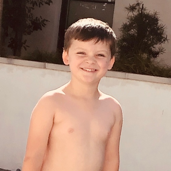 Meet your Buyer•Seller•Trader🇨🇱Hey Y'all.... - Picture 4 of 8